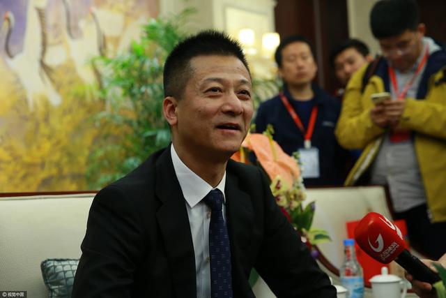 影片讲述梦想成为导 《今夜在浪漫剧场》漂洋过海 坂口健太郎送上问候 2019-02-11 近日，电影《今夜在浪漫剧场》漂洋过海，为广大少女们送上治愈系男神坂口健太郎的问候。
