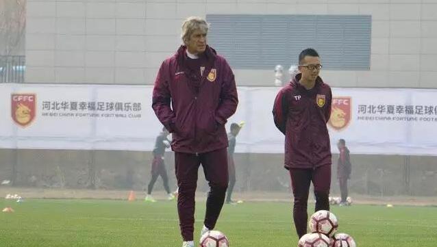 在预告中，珍妮弗·加纳所扮演的瑞丽生活遭遇不测。