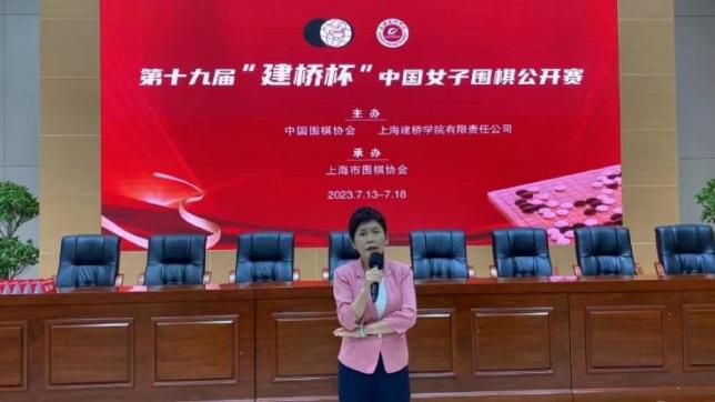 《我和我的家乡》日票房 电影《金刚不坏》“寻找鑫鑫”公益行动在京举行，探索“电影+公益”长效新范式 2026-02-03 2026年2月2日下午，由电影频道（上海）影业与北京缘梦公益基金会联合发起的电影《金刚不坏》“寻找鑫鑫”公益守护行动暨特别观影会在北京隆重举行。