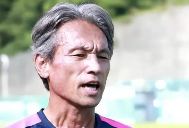 《小丑》导演回应续集传闻：从未进行任何商谈 2019-11-22 近日数家外媒围绕《小丑》是否会有续集展开了新闻大战，尤其是业内知名媒体THR与Deadline对事件的阐述完全相左。