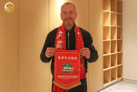 朱一龙、吴磊饰演渔民兄弟 2025-01-07 1月6日，电影《东极岛》官博发文：“一艘巨轮、一群渔民、一座岛屿，做平平凡凡人，干轰轰烈烈事！