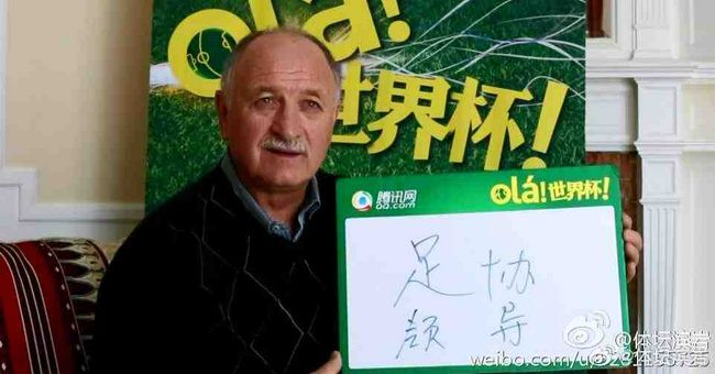 2021-02-21 今年春节档，让很多观众真正认识了张小斐这个名字和这张面孔。