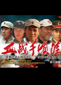 李钟硕再饰律师 合作文佳煐 2024-11-19 自2022年《黑化律师》后，已经沉寂3年的李钟硕终于有了新动作，将出演tvN新剧《瑞草洞》（서초동），合作文佳煐、刘慧英。