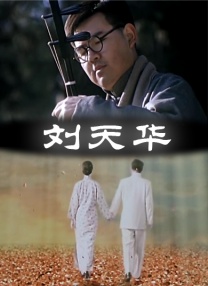 其中“小贱贱”瑞安·雷诺兹扮演的死侍以长发造型亮相，脸蛋看起来完好无损，而另一个死侍则是毁容后的样子，“狼叔”休 《死侍3》剧组复工 瑞安·雷诺兹晒“死侍狗”庆祝 2023-11-10 随着罢工的结束，《死侍3》的拍摄工作也重新回到了正轨。